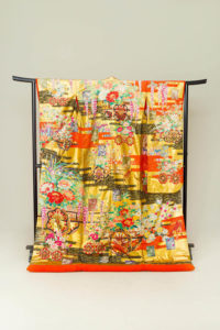 23.金箔錦御所車