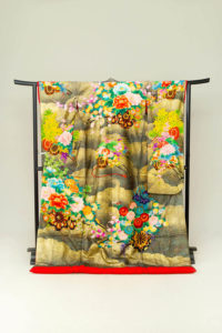 25.黒雲取り華車 友禅